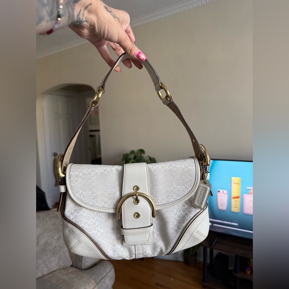 ** SOLD ** Coach Mini Signature SoHo Shoulder Bag 1457 - White on White - Picture 1 of 11